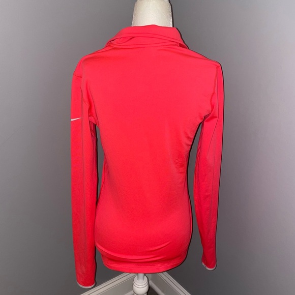 NIKE dri-fit half zip pull over size medium - Picture 2 of 8